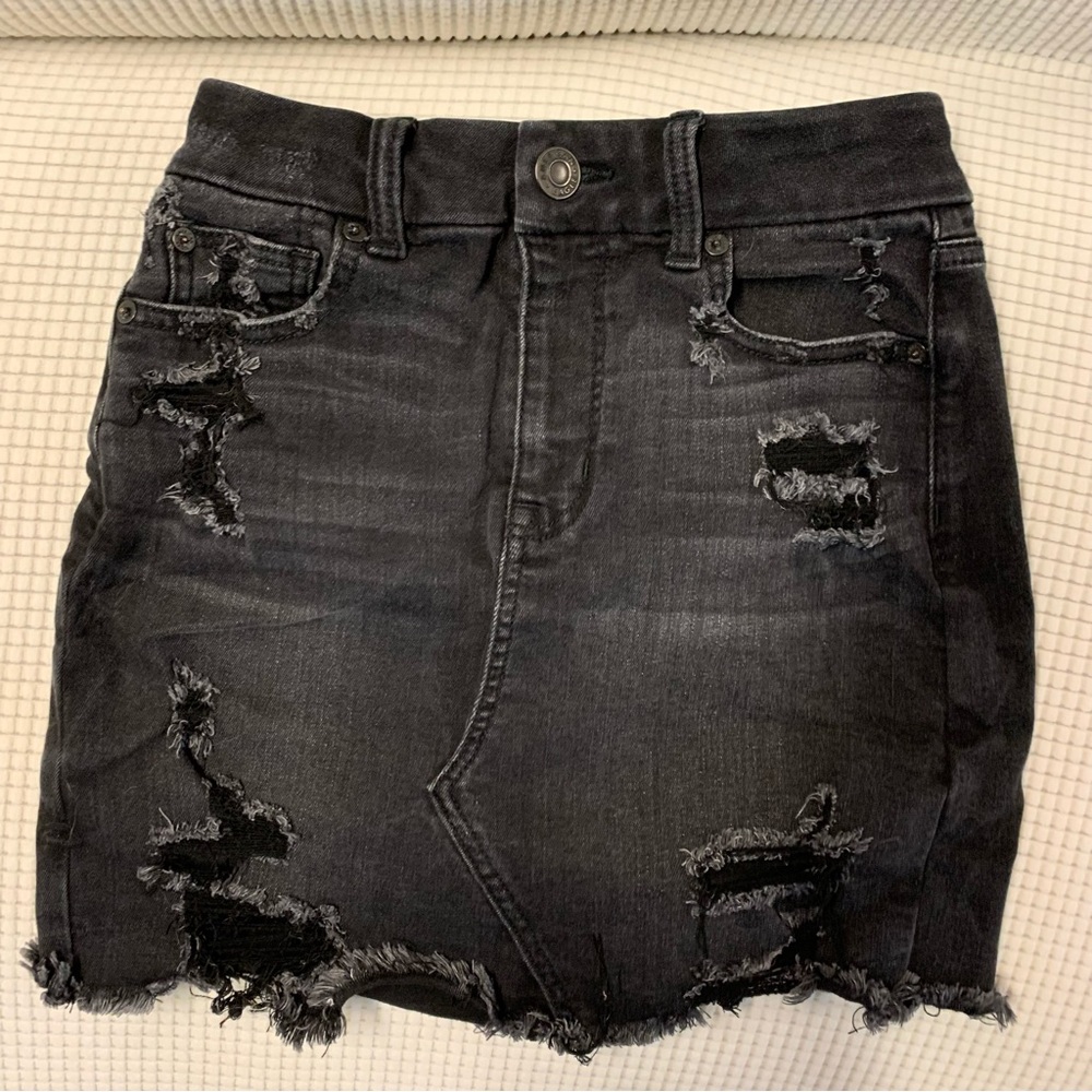 american eagle black denim skirt